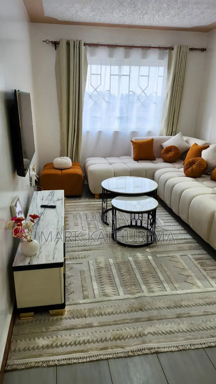 Airbnb Meru