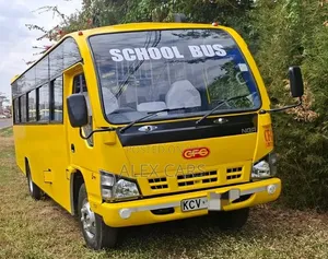 Isuzu NQR 2018 Yellow
