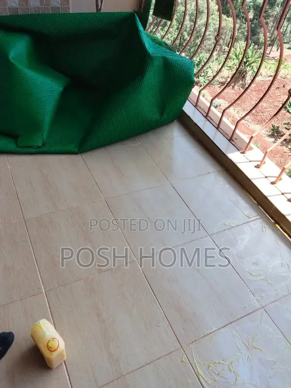 Premium Synthetic Artificial 20mm Grass Carpet