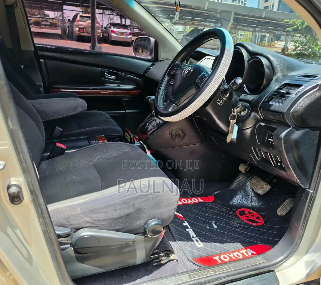 Toyota Harrier 2006
