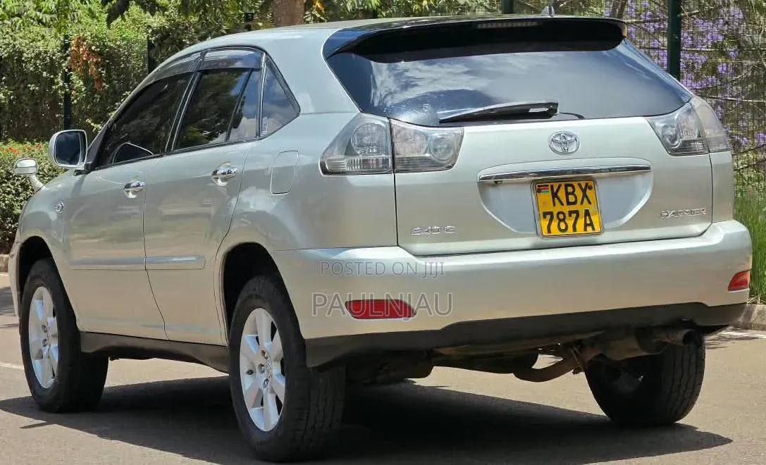 Toyota Harrier 2006