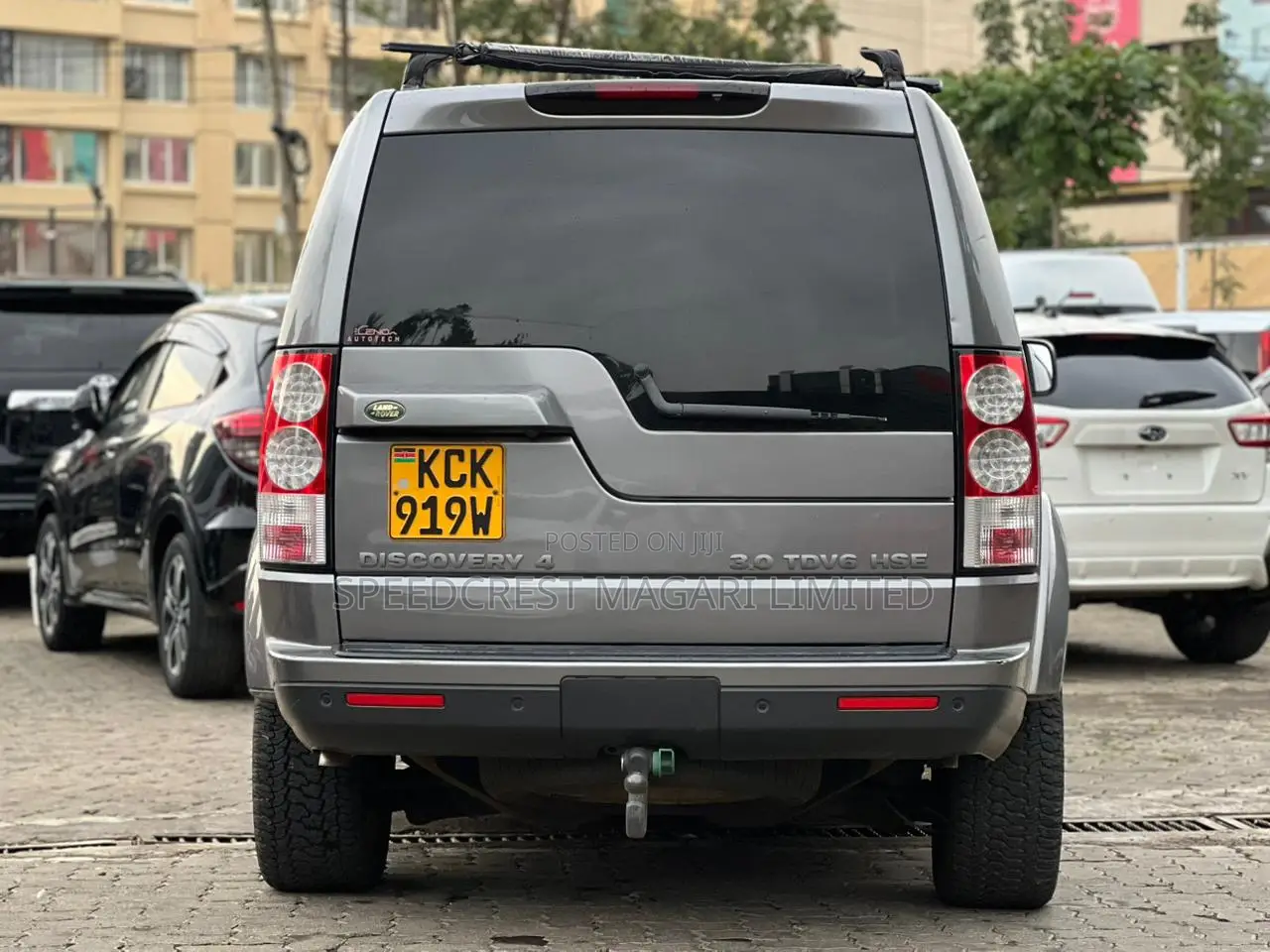 Land Rover Discovery 2010 Gray