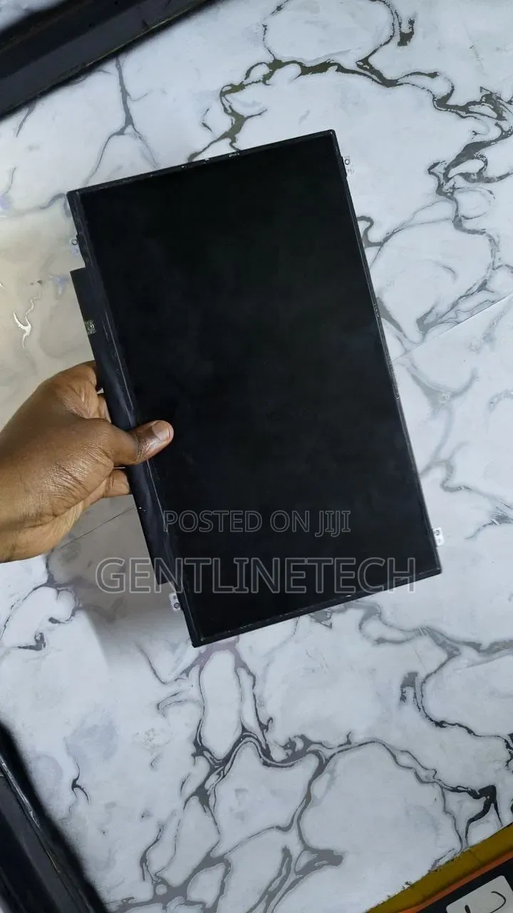 11 Inch Laptop LCD Screen 30 Pin Slim – KSh 3,500