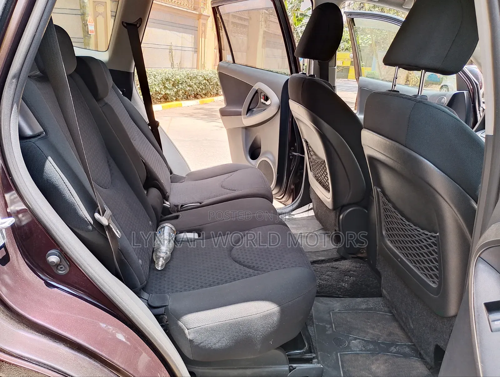 Toyota Vanguard 2012 Maroon