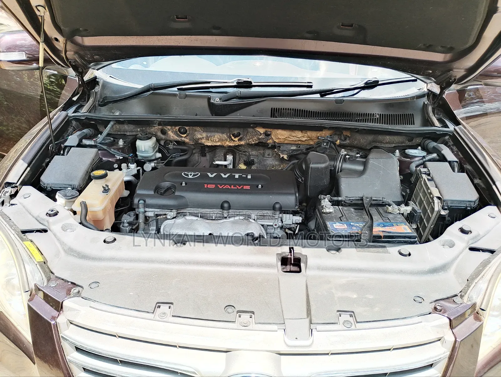 Toyota Vanguard 2012 Maroon