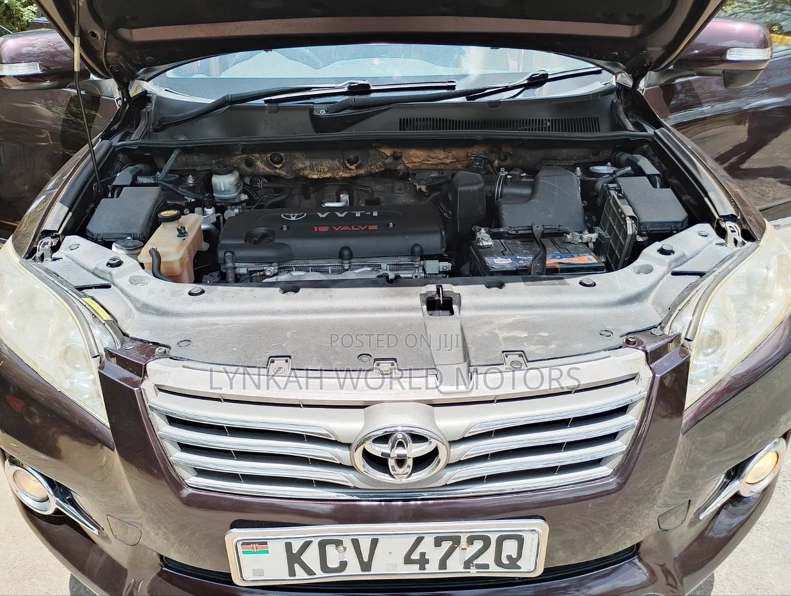 Toyota Vanguard 2012 Maroon