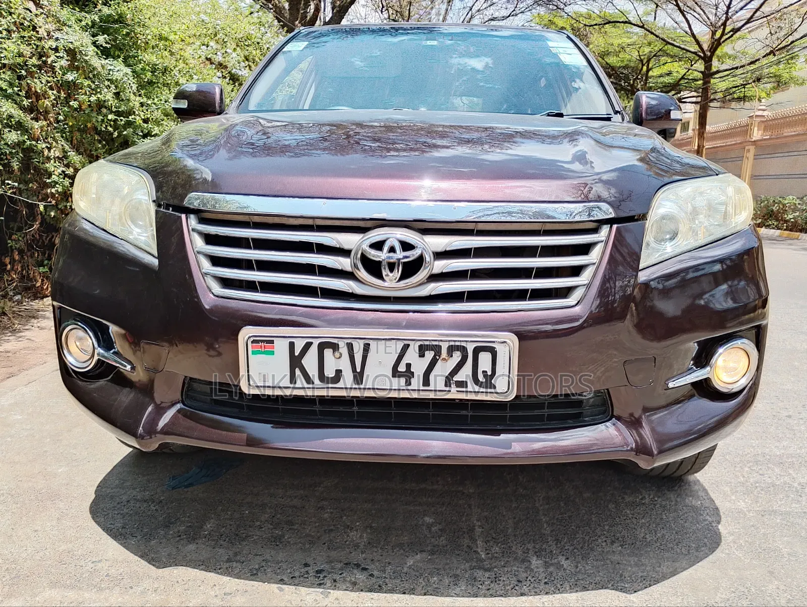 Toyota Vanguard 2012 Maroon