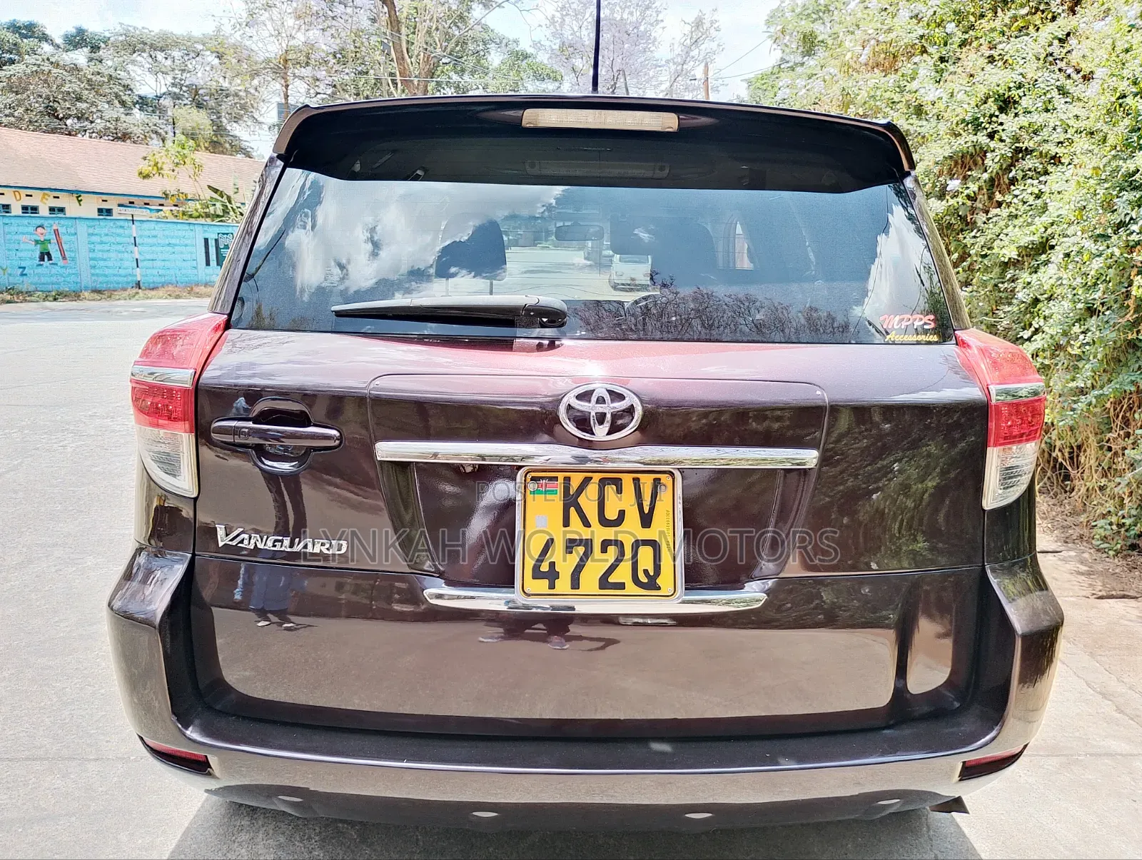 Toyota Vanguard 2012 Maroon
