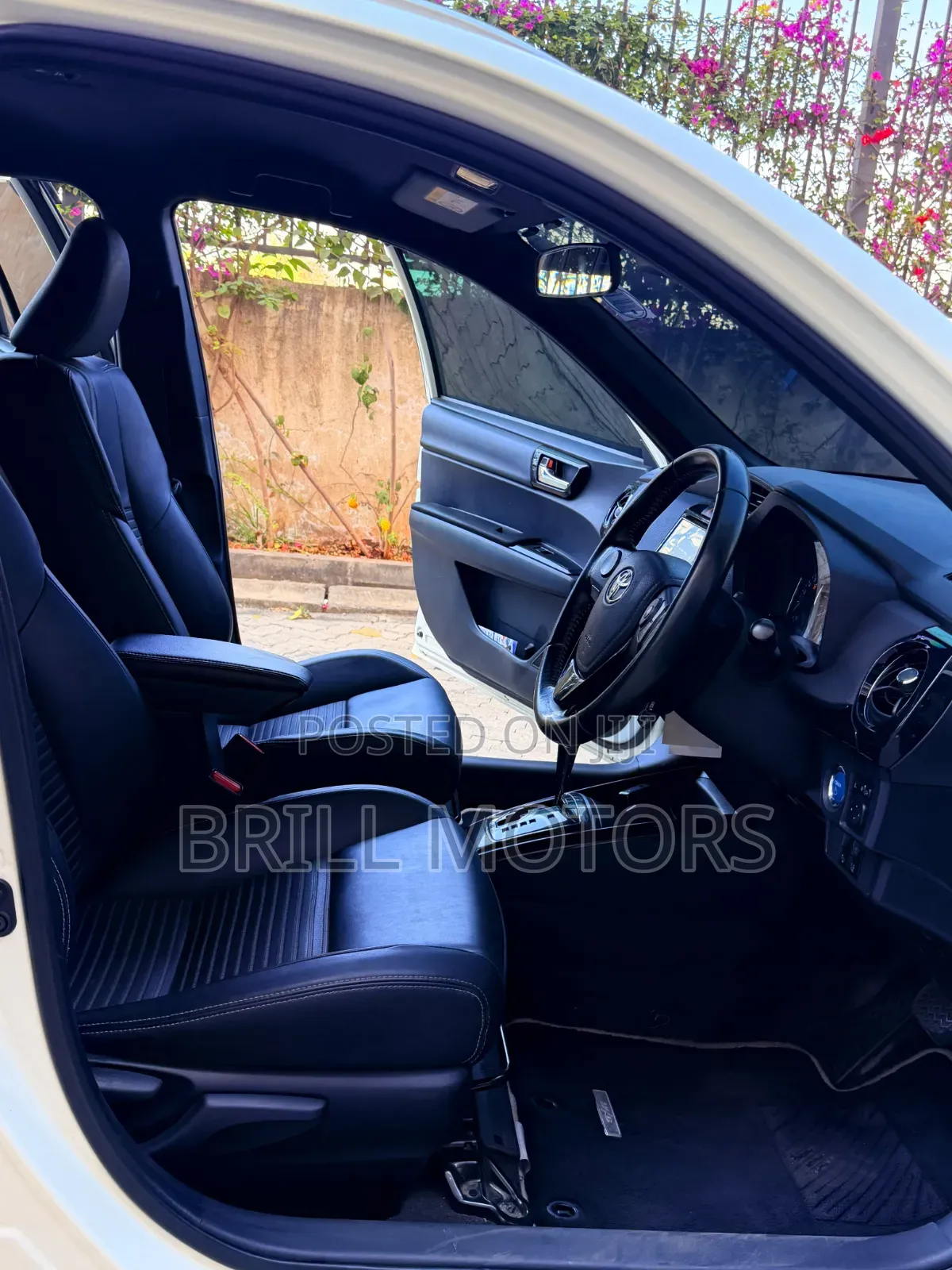 Toyota Corolla Fielder 2018 White