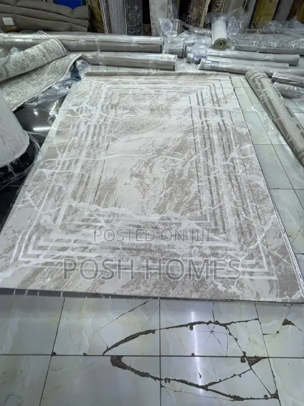 Luxuary Area Rugs Warm and Classy