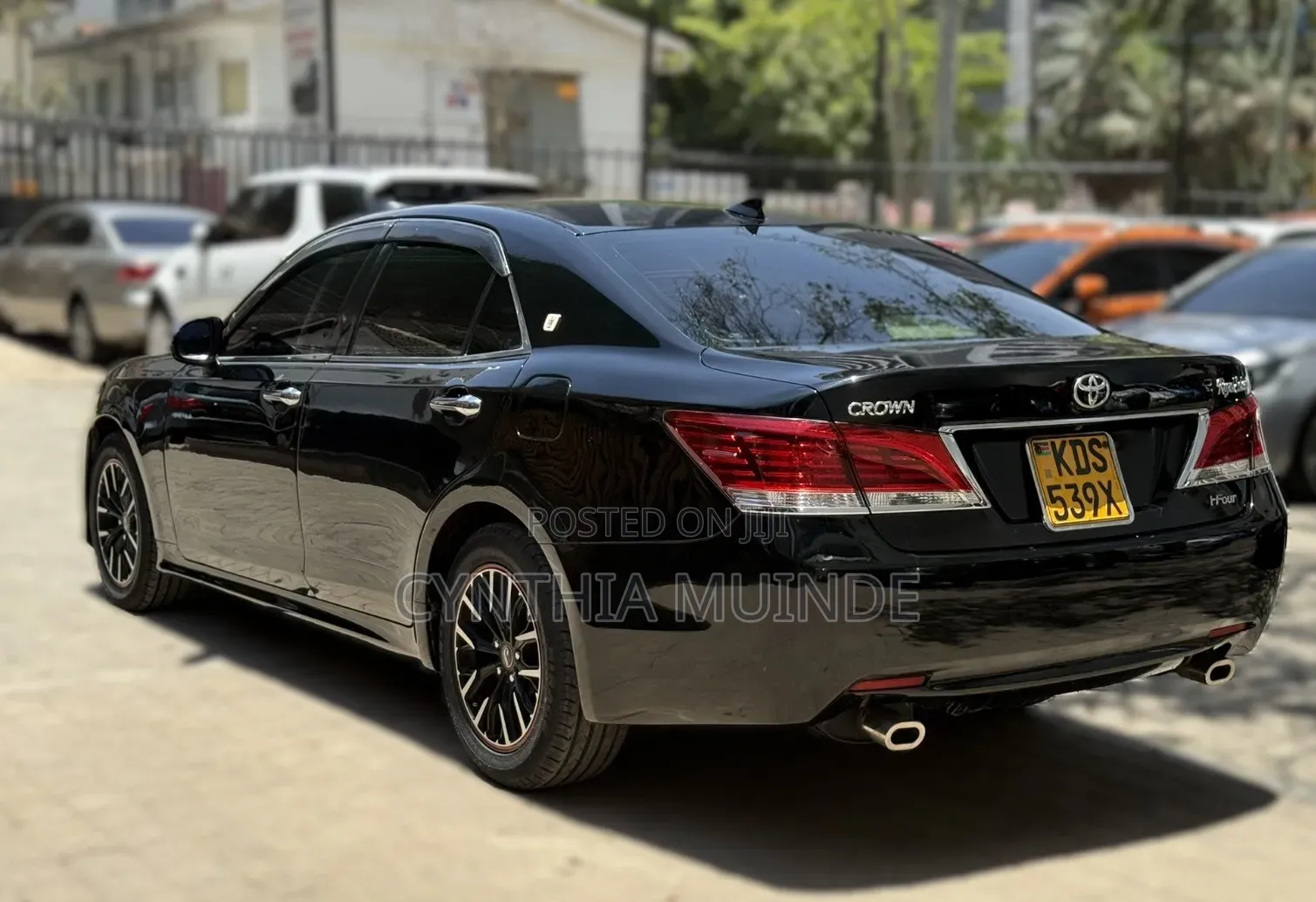Toyota Crown 2016 Black