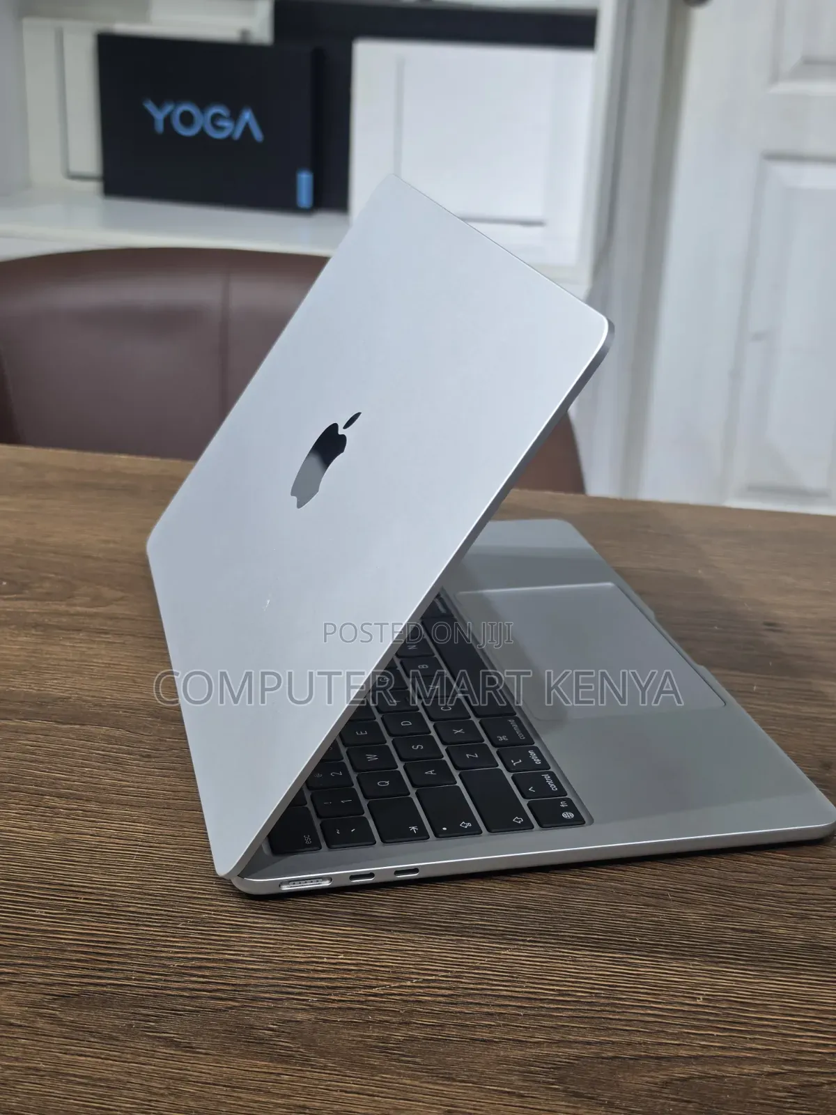 Laptop Apple MacBook Air 2026 M5 24GB Apple M5 Max SSD 1T