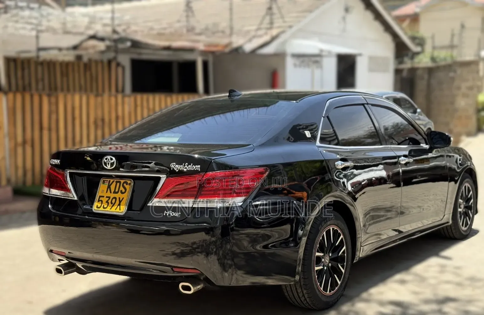 Toyota Crown 2016 Black