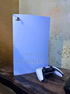 PS5 Standard Disc Version, 825GB