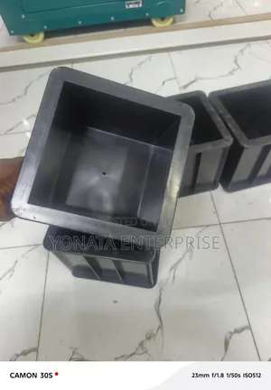 Certified Plastic Cube Moulds