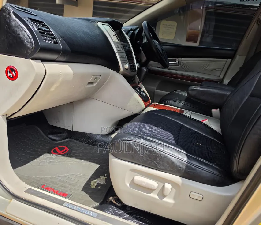 Lexus RX 2005