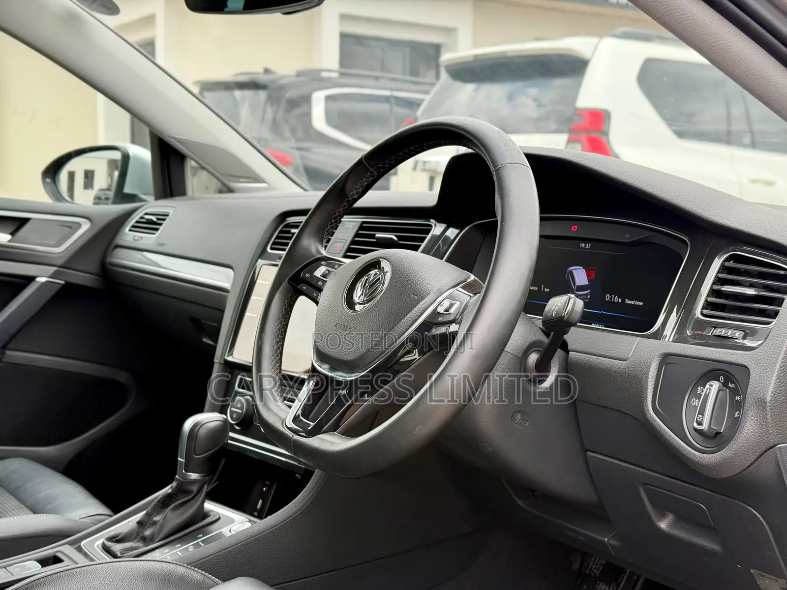 Volkswagen Golf Alltrack 2019 Silver