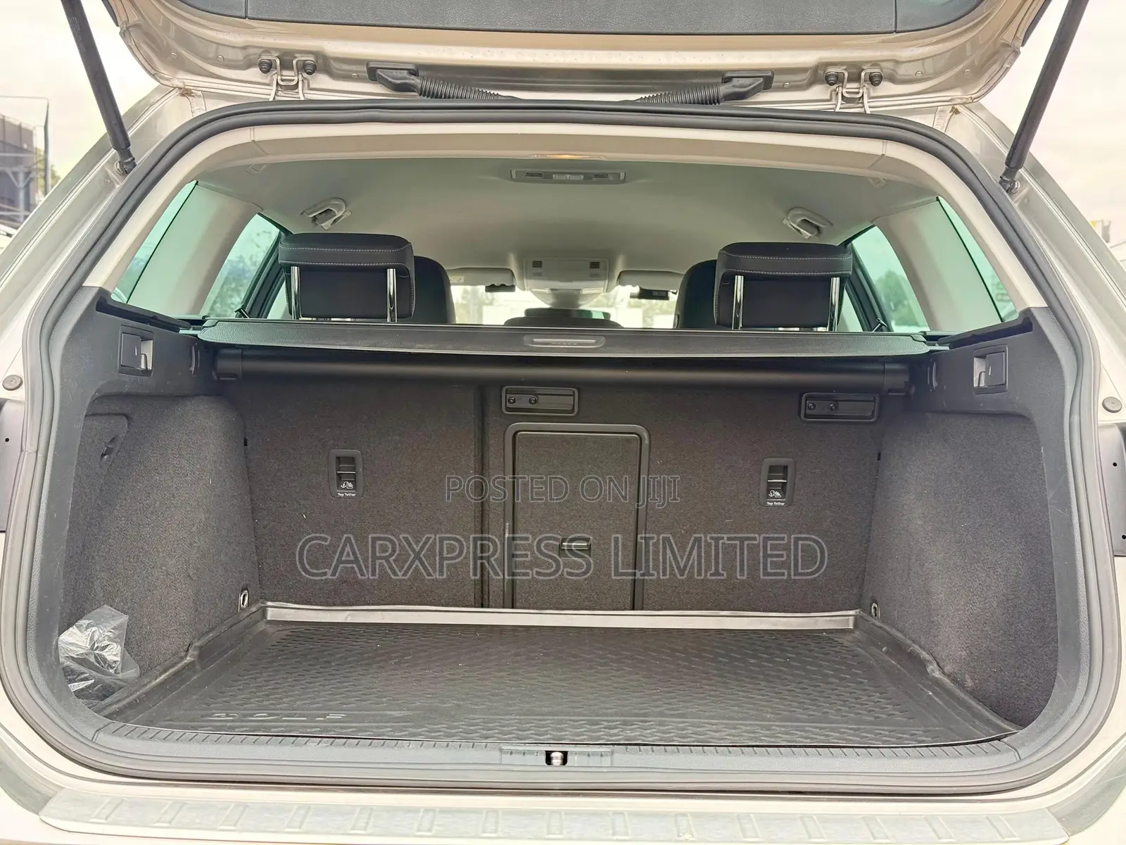 Volkswagen Golf Alltrack 2019 Silver