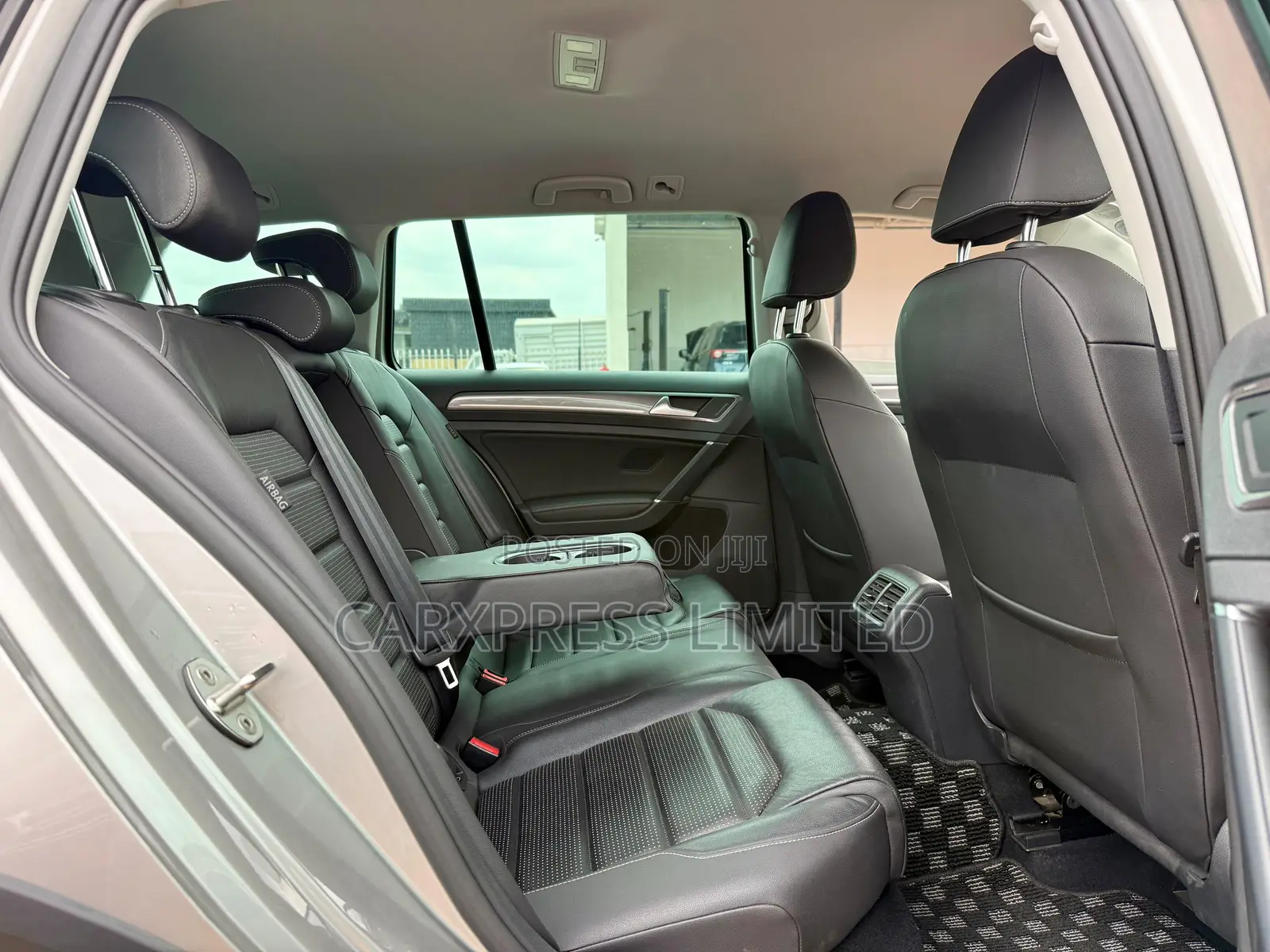Volkswagen Golf Alltrack 2019 Silver
