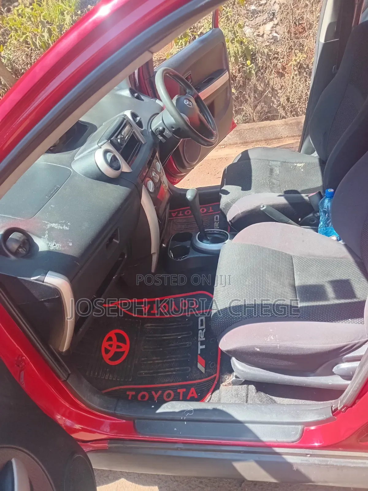 Toyota IST 2004 Maroon