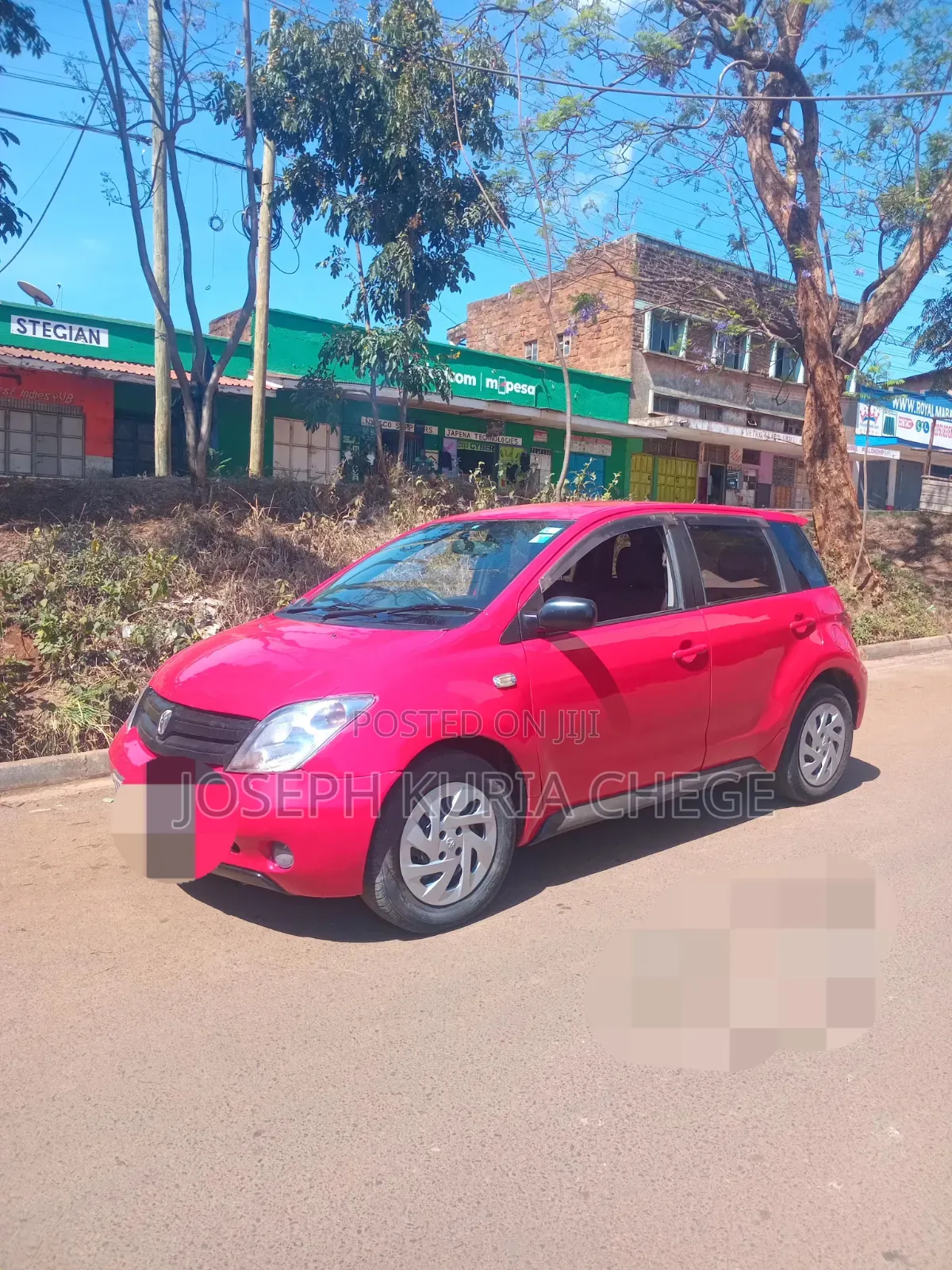 Toyota IST 2004 Maroon