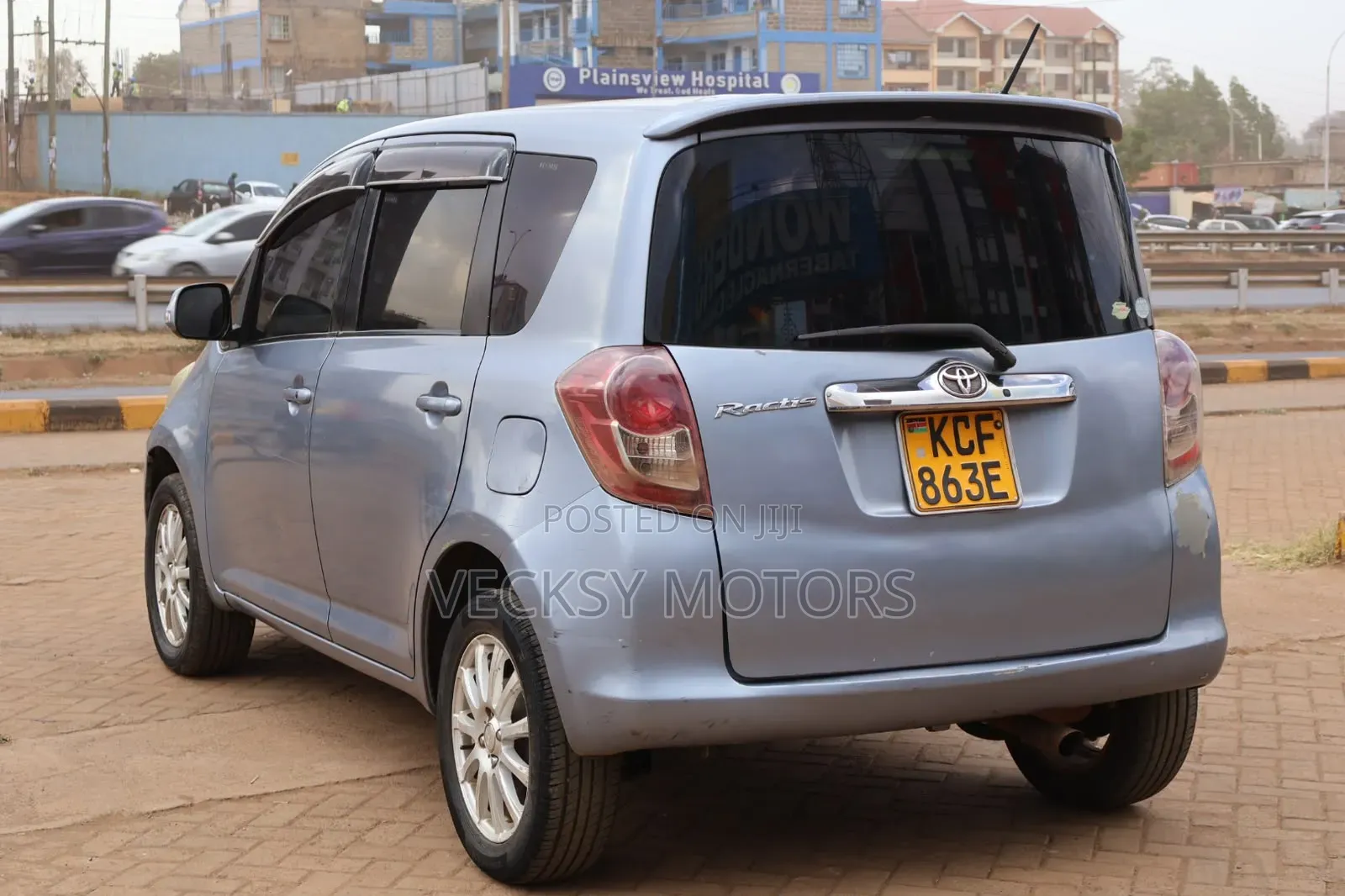 Toyota Ractis 2008 Blue