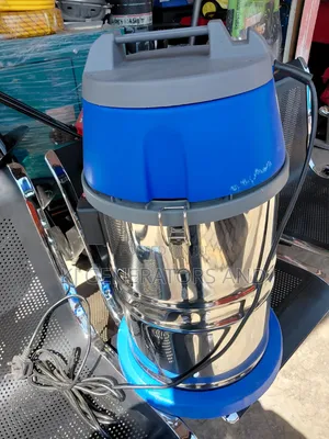 30L Vacuum Cleaner