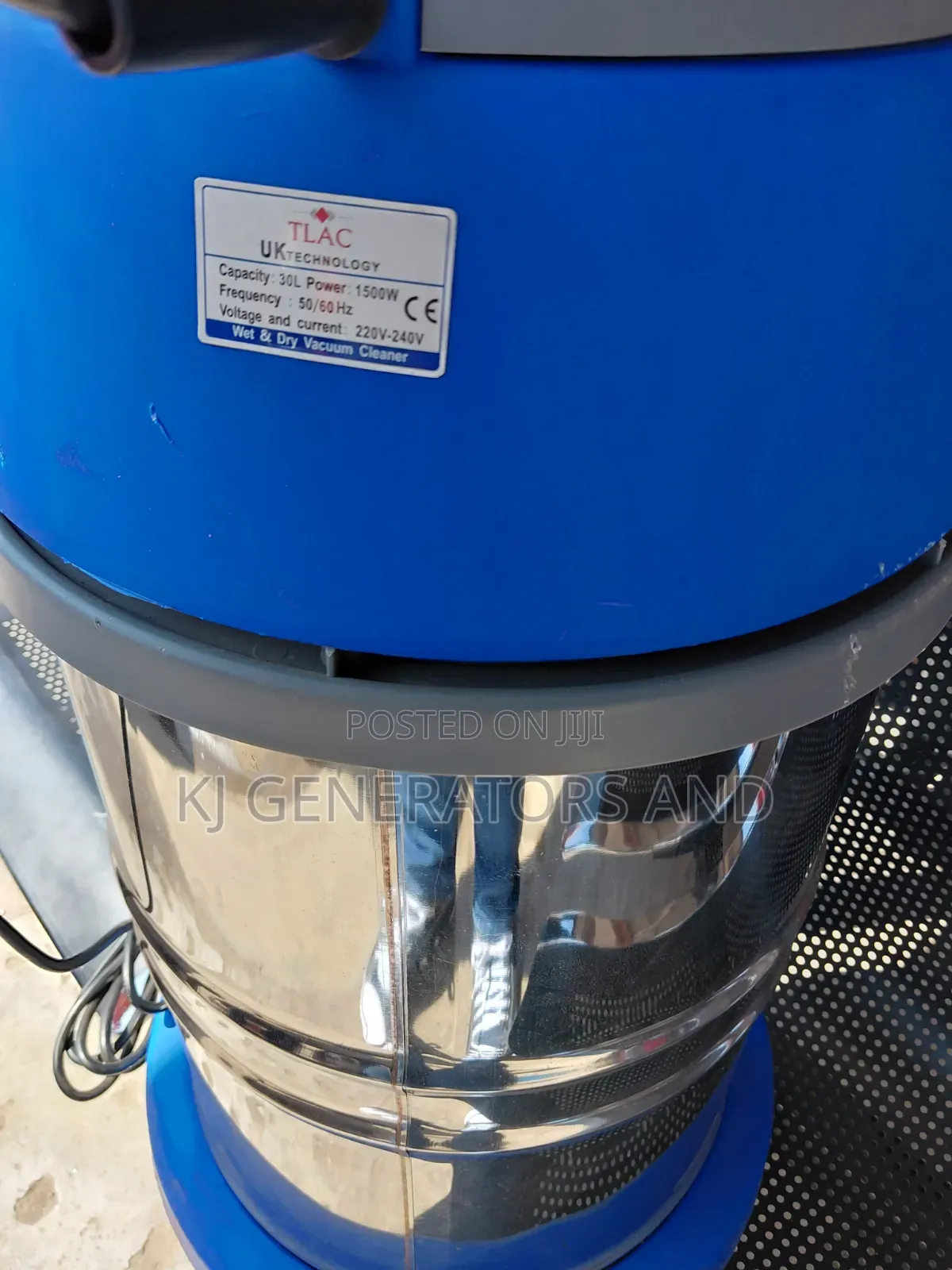 30L Vacuum Cleaner
