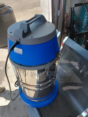 30L Vacuum Cleaner