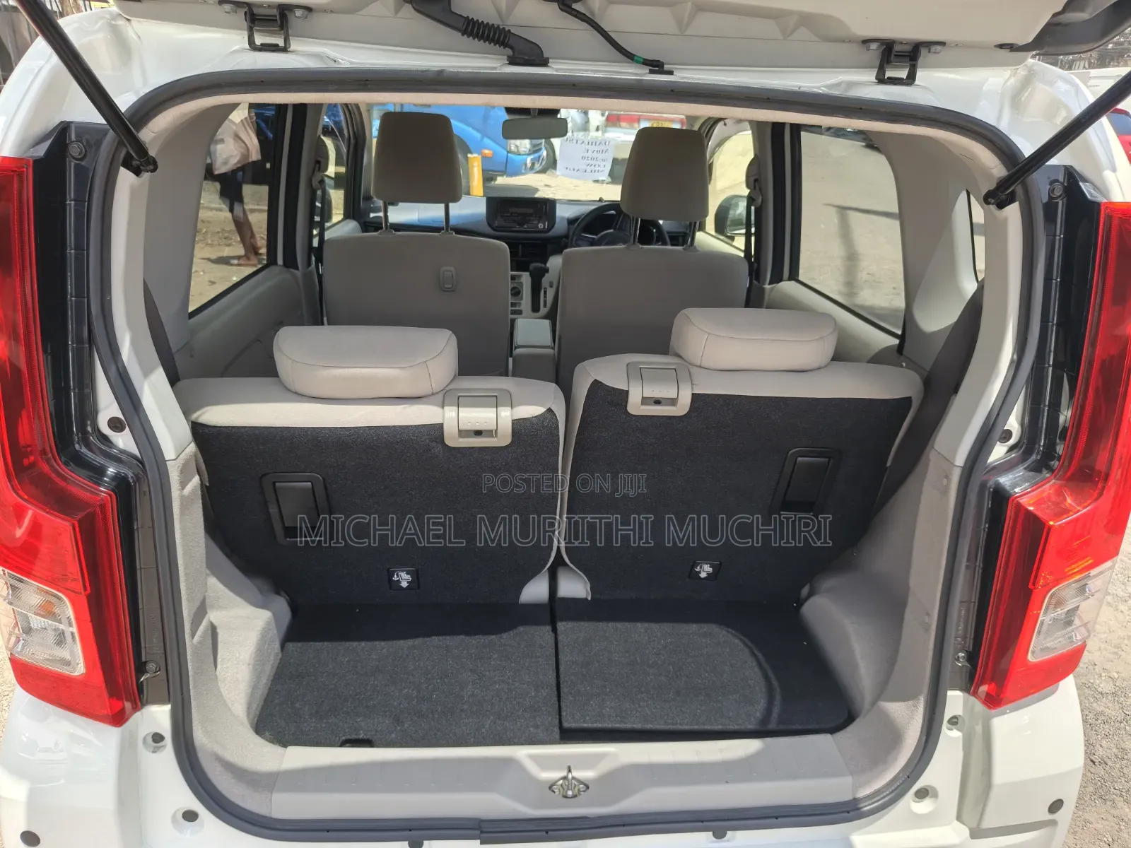 Daihatsu Move 2020 White