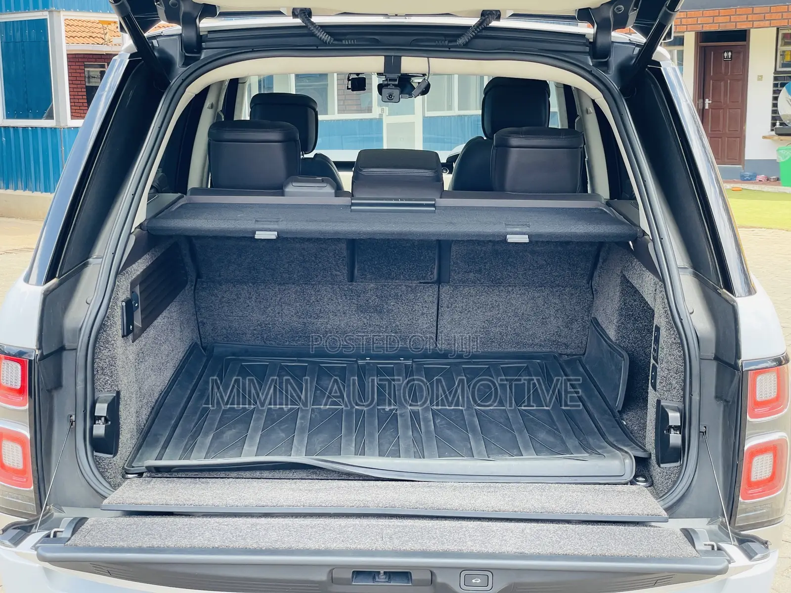 Rover Land 2018 White