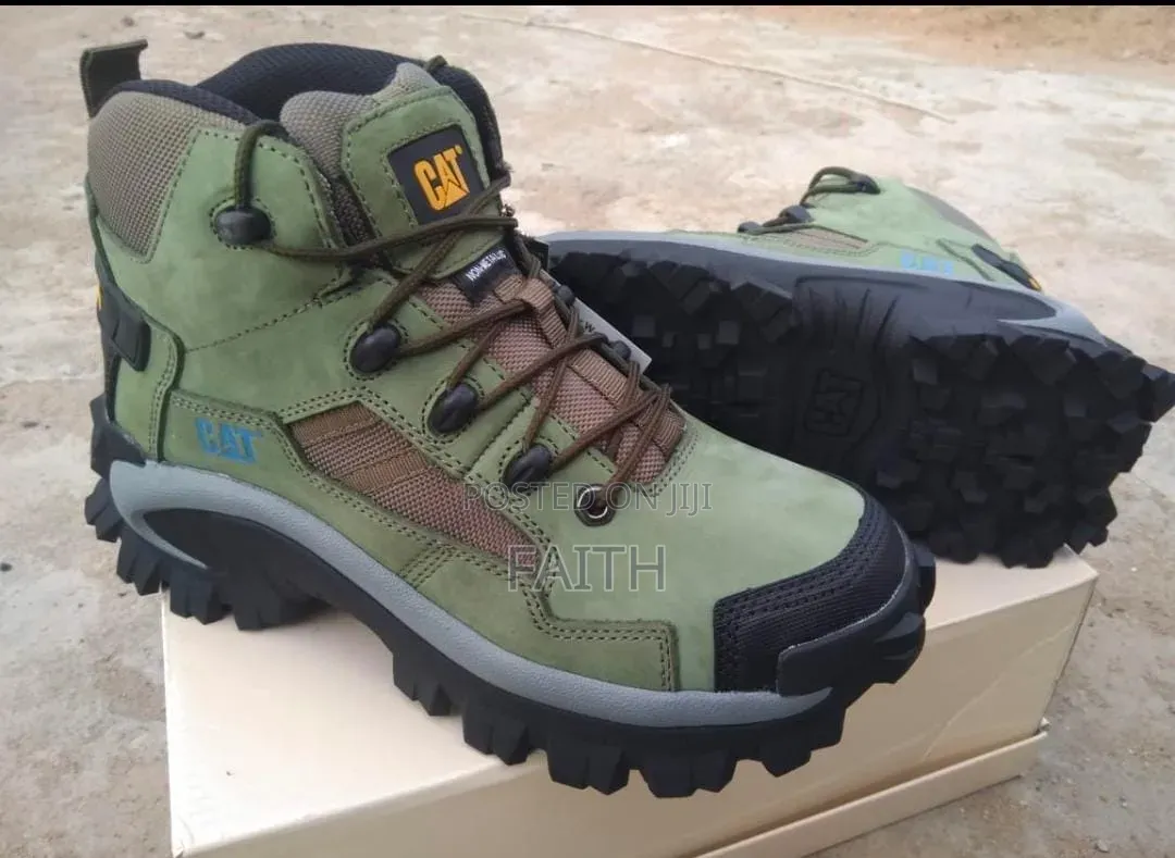 Men Boots on Sale