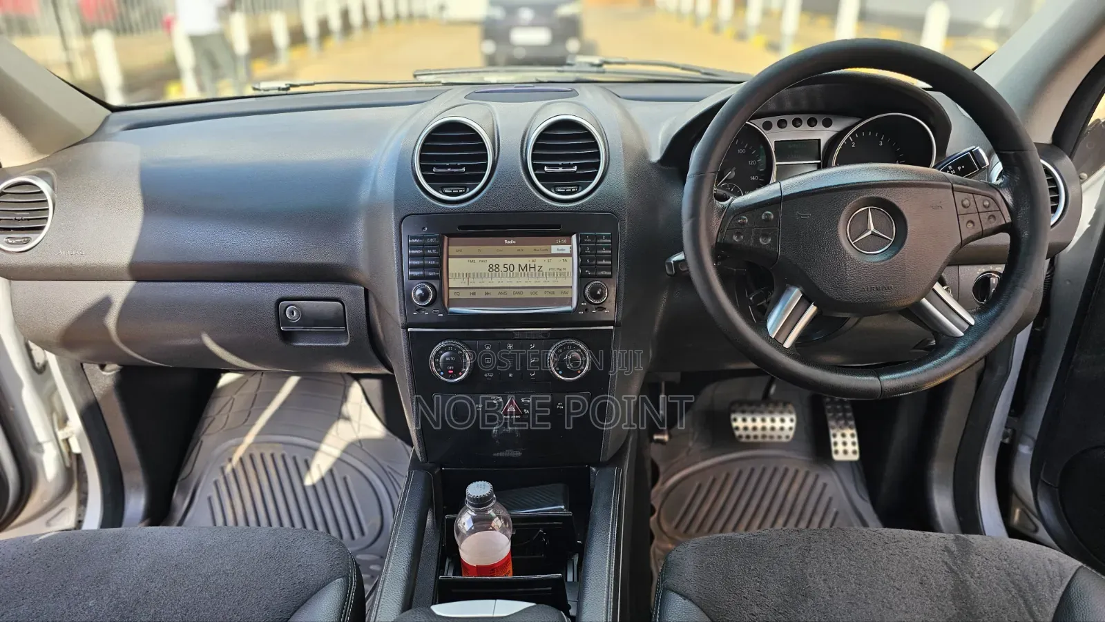 Mercedes-Benz C320 2009 Silver