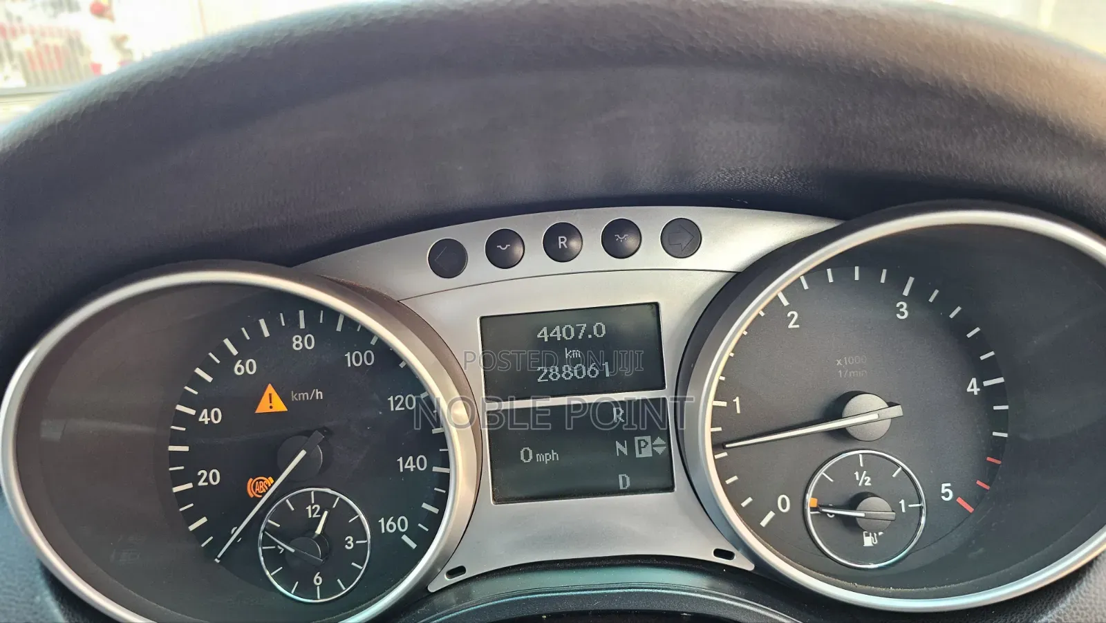 Mercedes-Benz C320 2009 Silver