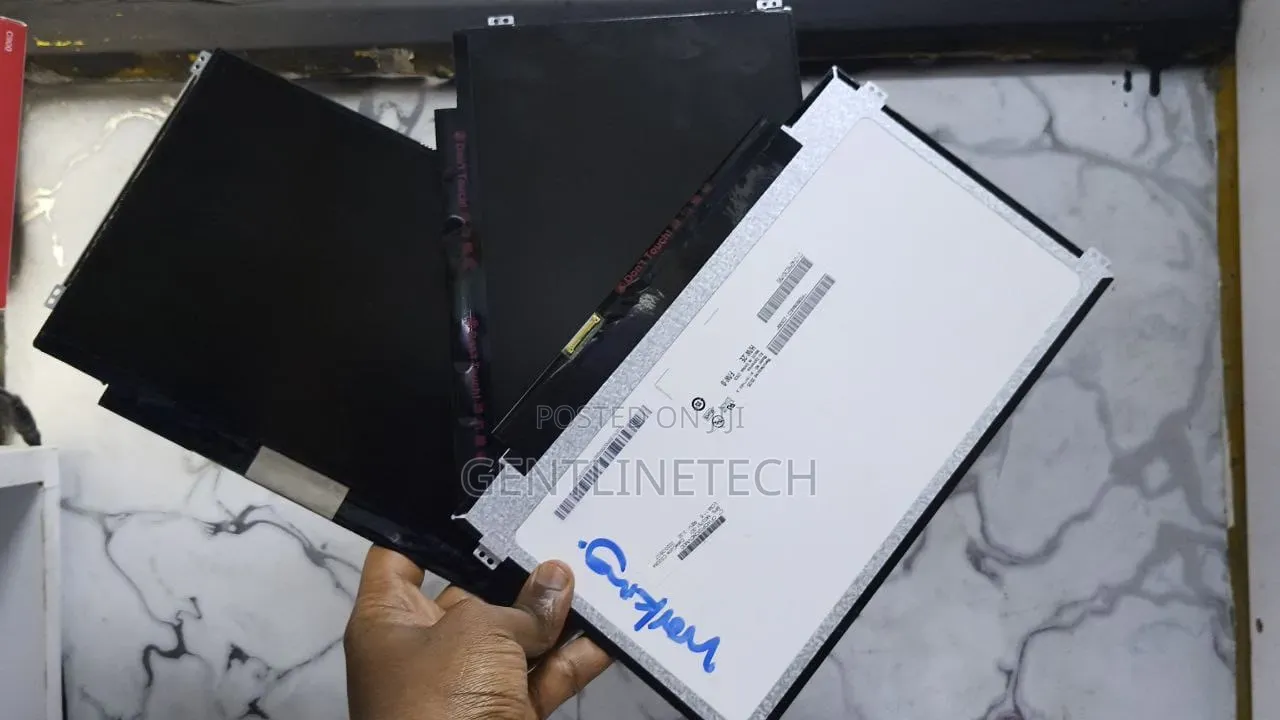 12.5 Inch 30 Pin Laptop Screen for Sale – KSh 4,500