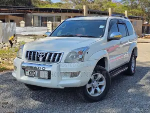Toyota Land Cruiser Prado 2007 White