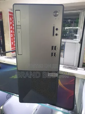 Desktop Computer Lenovo 8GB Intel Core i5 SSD 256GB