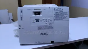 Epson Powerlite 1776w Projector, Slim Projector