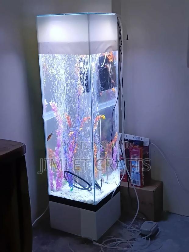 White 4ft Tower Aquarium