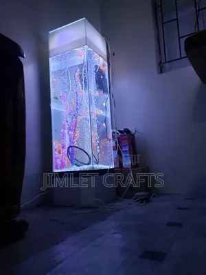 White 4ft Tower Aquarium