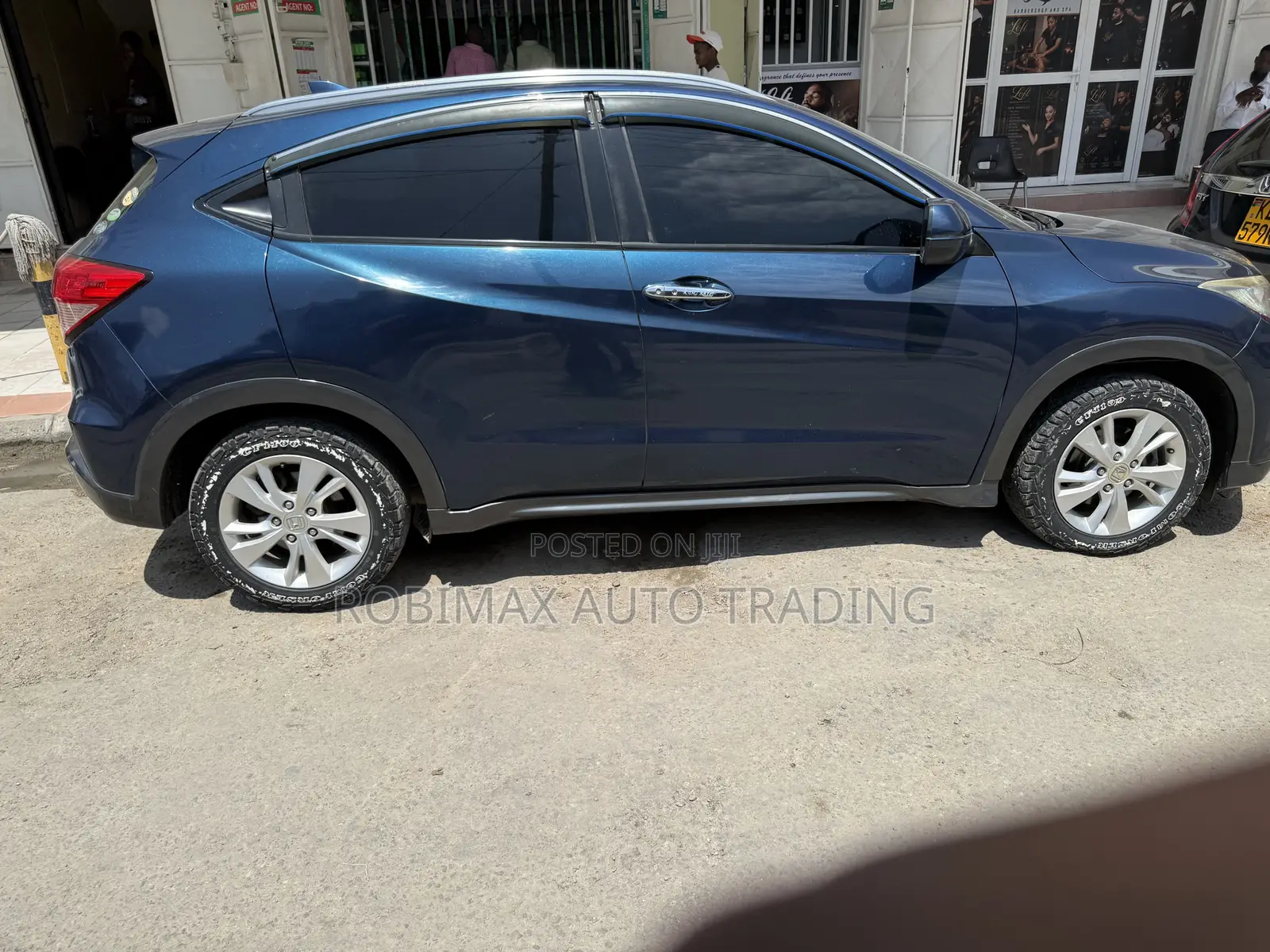 Honda Vezel 2016 Blue