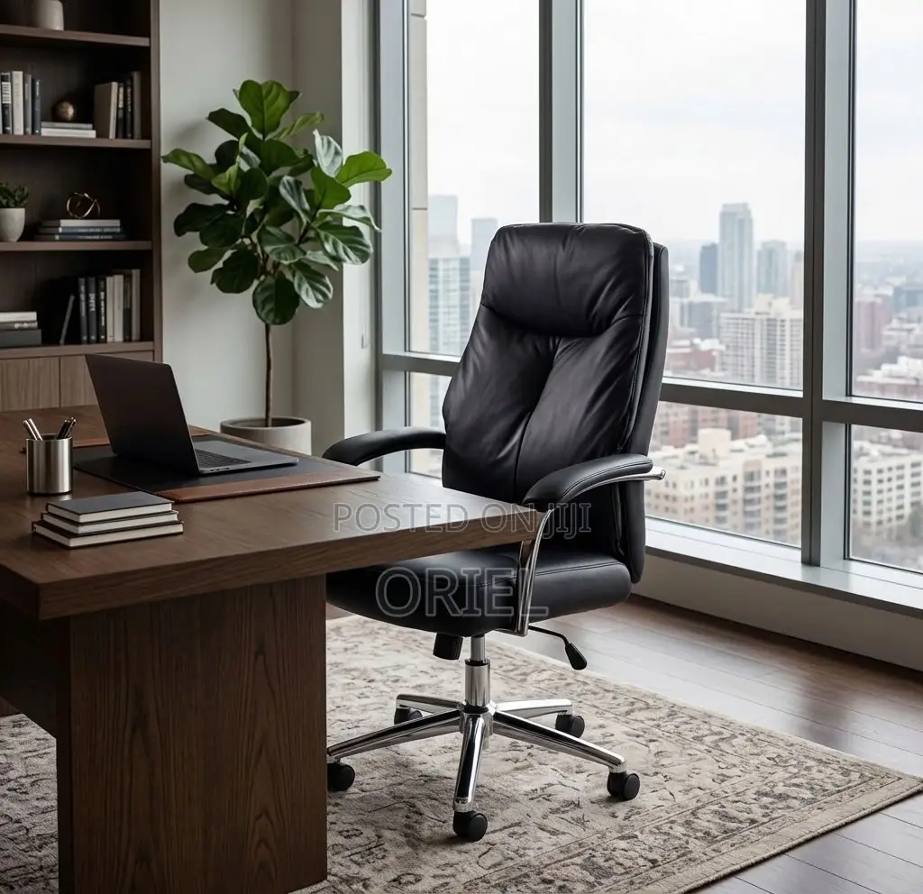 Office Chair : High Back Leather Seat