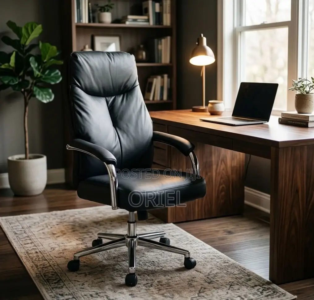 Office Chair : High Back Leather Seat