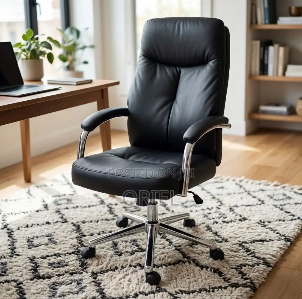 Office Chair : High Back Leather Seat
