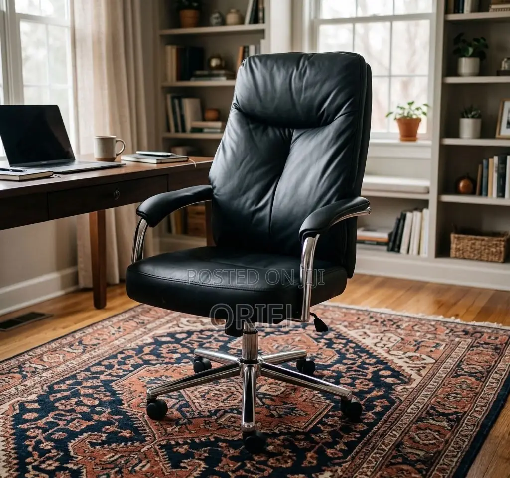 Office Chair : High Back Leather Seat