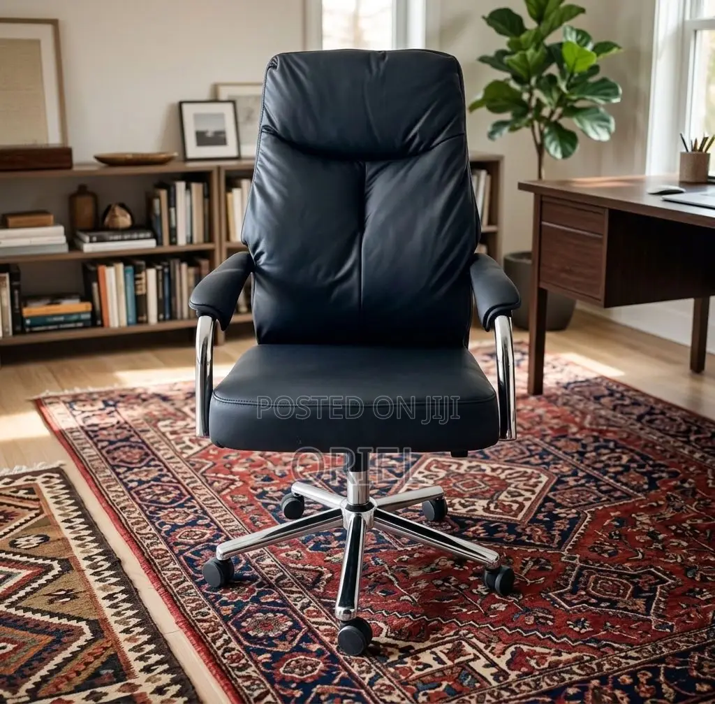 Office Chair : High Back Leather Seat