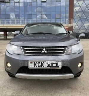Mitsubishi Outlander 2010 Gray