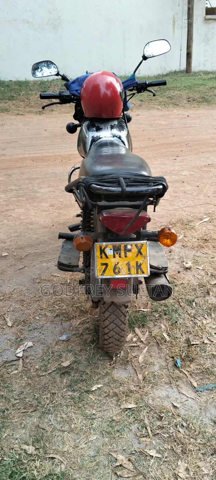 Bajaj Boxer 150 UG 2023 Black