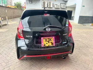 Nissan Note 2015 Black