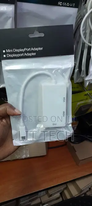 3-in-1 Mini DisplayPort (Thunderbolt 2) to HDMI / VGA / DVI Adapter